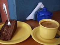 p155471-la_paz-coffee_and_cake.jpg